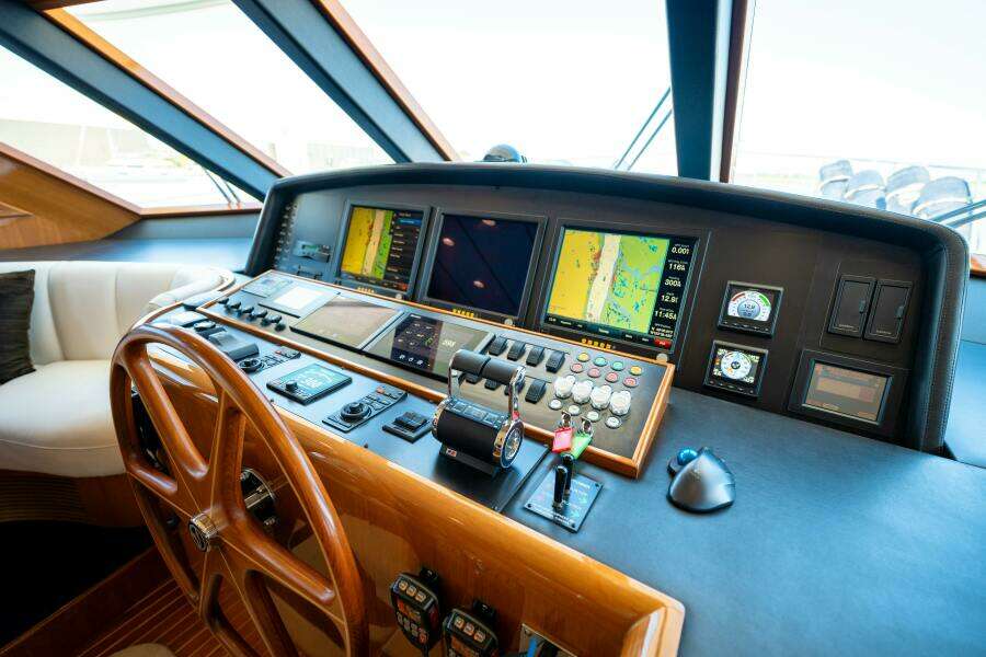 MEMORY BANK 80ft Ocean Alexander Yacht For Sale