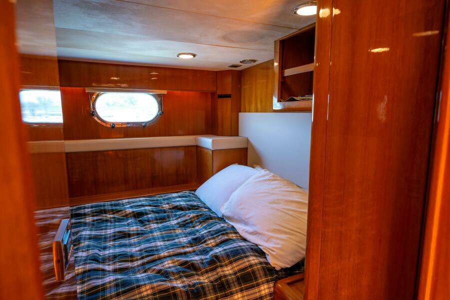 MEMORY BANK 80ft Ocean Alexander Yacht For Sale