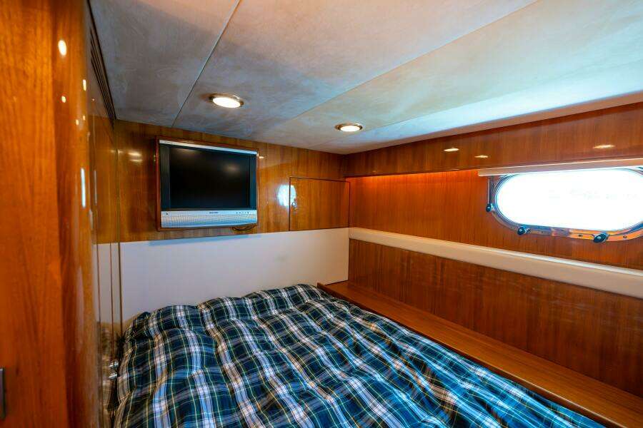 MEMORY BANK 80ft Ocean Alexander Yacht For Sale