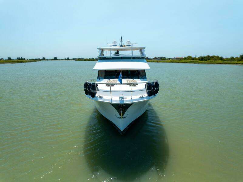 MEMORY BANK 80ft Ocean Alexander Yacht For Sale
