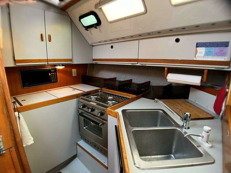 41ft O Day Yacht For Sale