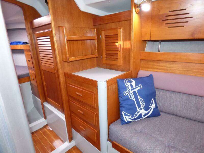 41ft O Day Yacht For Sale