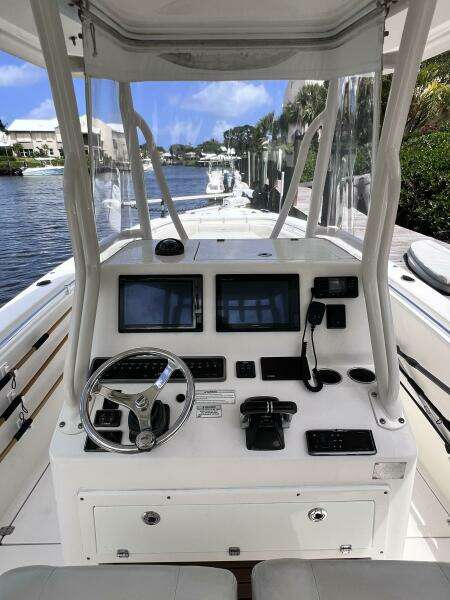 29ft Cobia Yacht For Sale