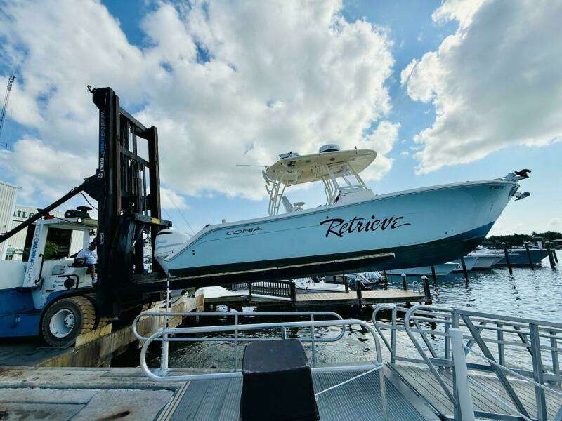 29ft Cobia Yacht For Sale