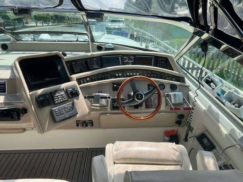 50ft Sea Ray Yacht For Sale