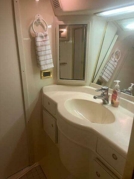 50ft Sea Ray Yacht For Sale