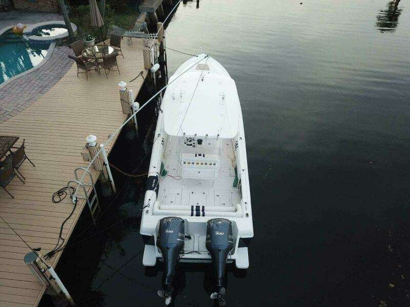 32ft Intrepid Yacht For Sale