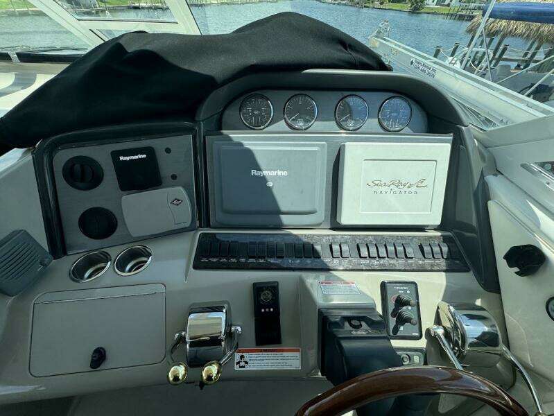 40ft Sea Ray Yacht For Sale