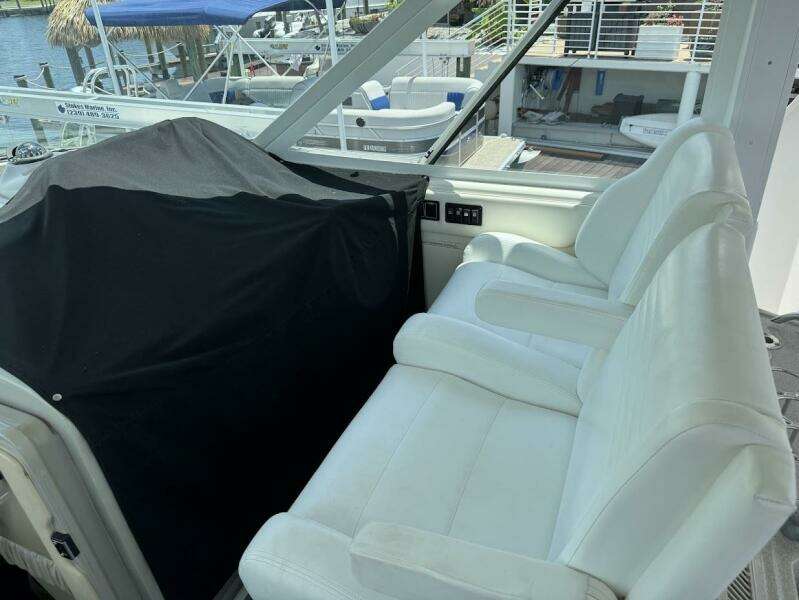 40ft Sea Ray Yacht For Sale