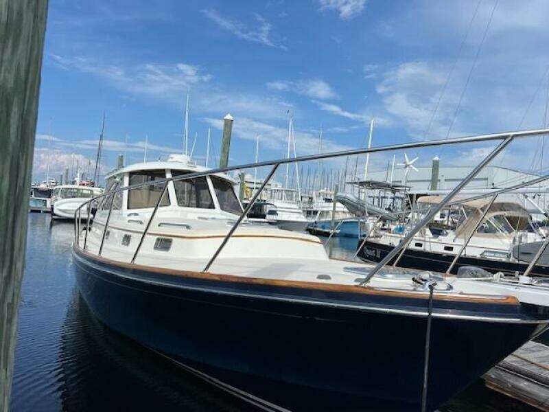 Daisy iv 44ft Little Harbor Yacht For Sale