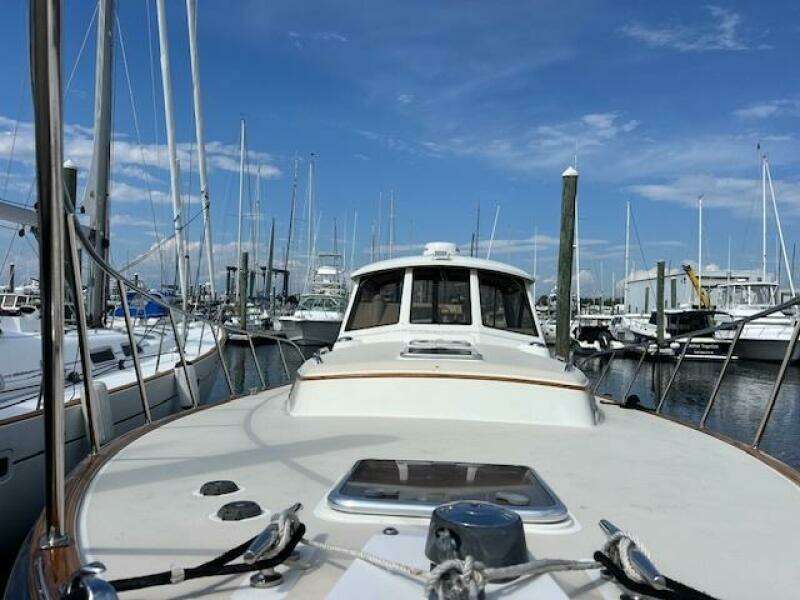 Daisy iv 44ft Little Harbor Yacht For Sale