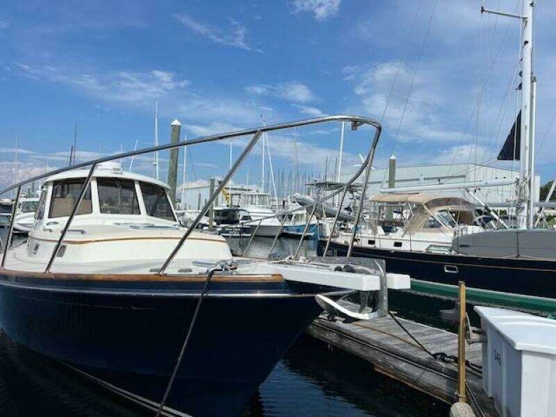 Daisy iv 44ft Little Harbor Yacht For Sale