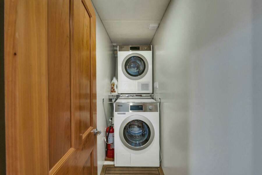 TASMAN 85ft Carey Yacht For Sale TASMAN 85ft Carey Yacht For Sale