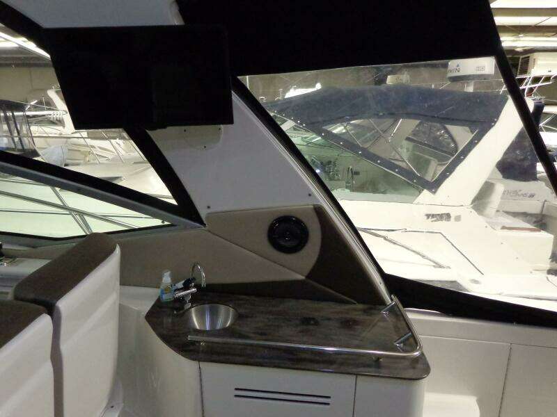 37ft Sea Ray Yacht For Sale