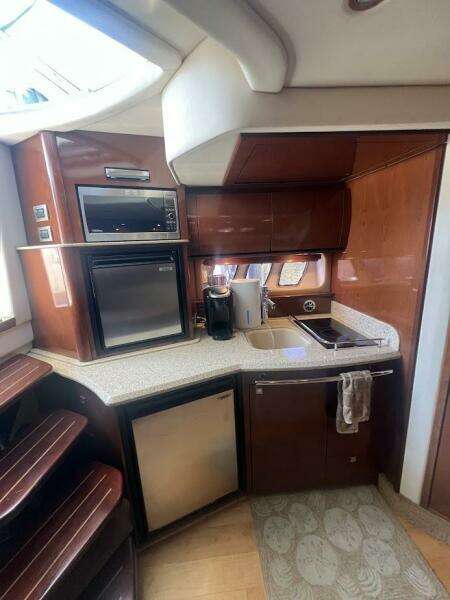 38ft Sea Ray Yacht For Sale
