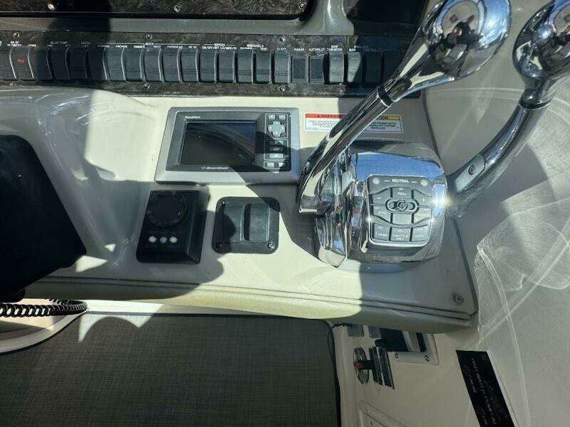 38ft Sea Ray Yacht For Sale