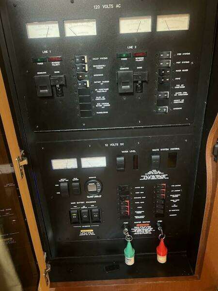 38ft Sea Ray Yacht For Sale
