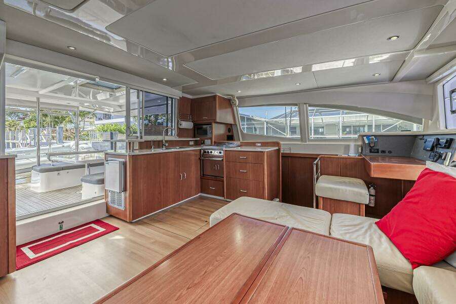 48ft Leopard Yacht For Sale