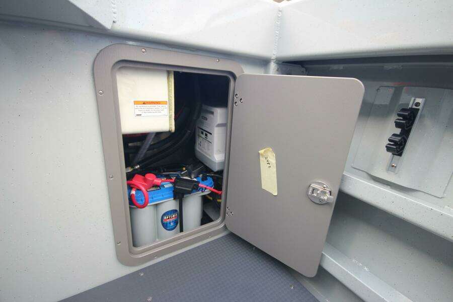 Summer Special Pricing 30ft Weldcraft Yacht For Sale