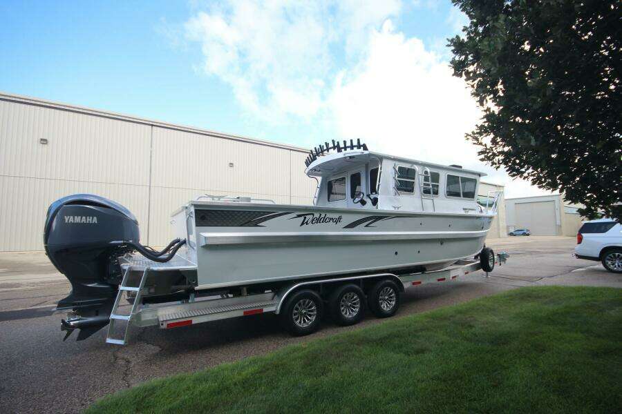 Summer Special Pricing 30ft Weldcraft Yacht For Sale