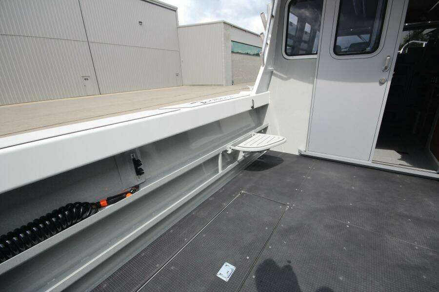 Spring Special Pricing 30ft Weldcraft Yacht For Sale