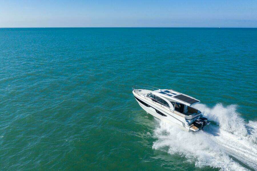 Antares 11 36ft Beneteau Yacht For Sale