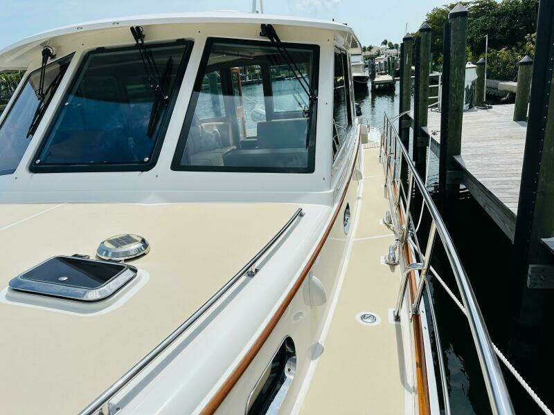Seabird 46ft Grand Banks Yacht For Sale