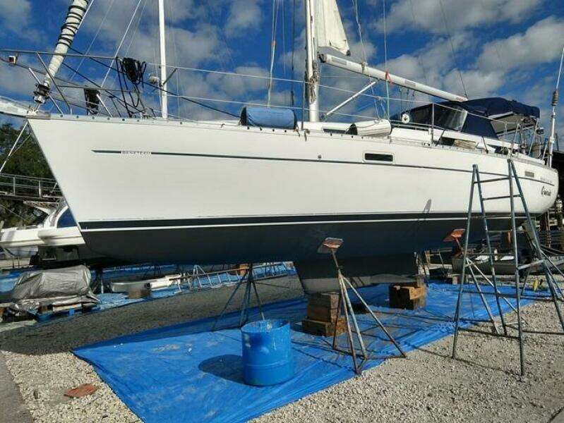 Querida 33ft Beneteau Yacht For Sale