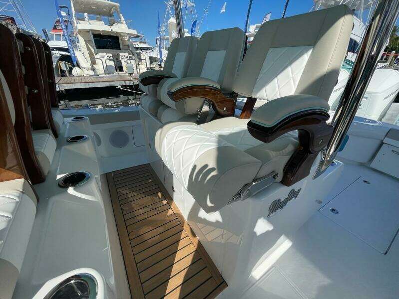 Available to Order 43ft Mag Bay Yacht For Sale