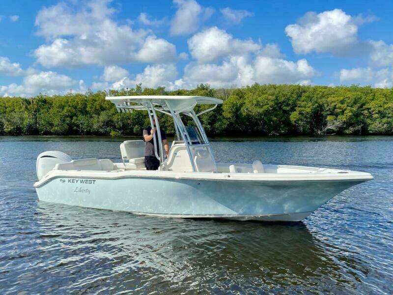 23ft Key West Yacht For Sale