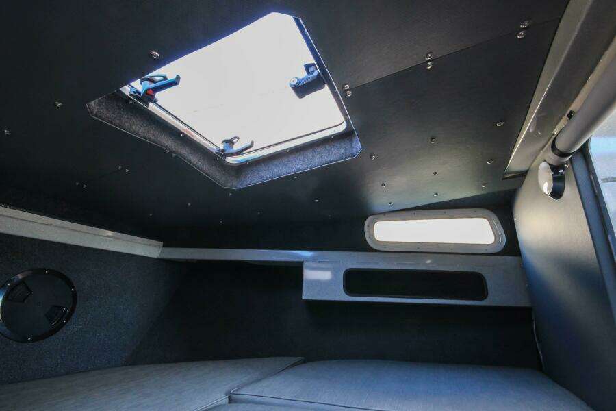 Spring Special Pricing 28ft Weldcraft Yacht For Sale