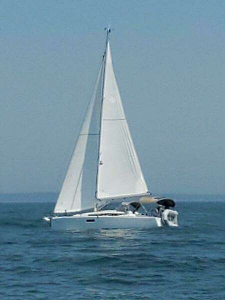 Messin  About 34ft Jeanneau Yacht For Sale Messin  About 34ft Jeanneau Yacht For Sale