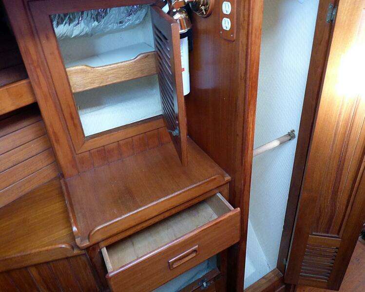 43ft Mason Yacht For Sale