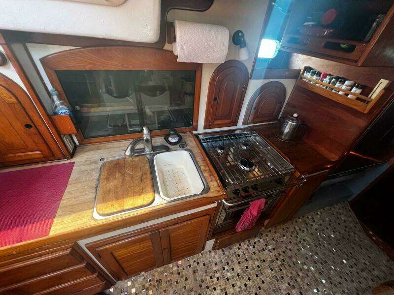 MurDina 44ft CSY Yacht For Sale