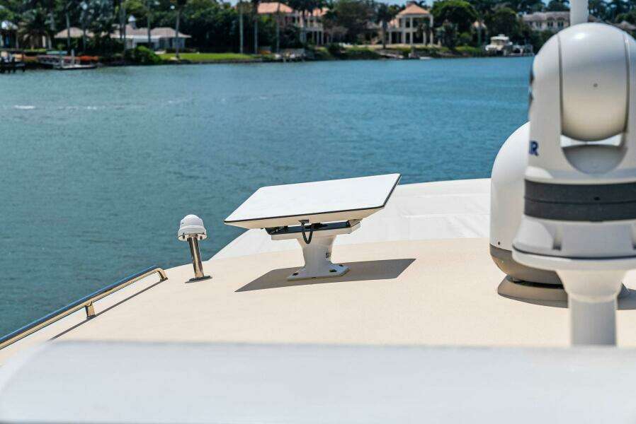 2022 MJM 53Z Galati Yacht Sales Trade