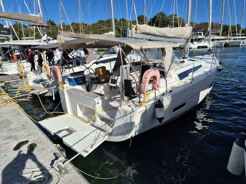 Vulgarie Machin 39ft Dufour Yacht For Sale