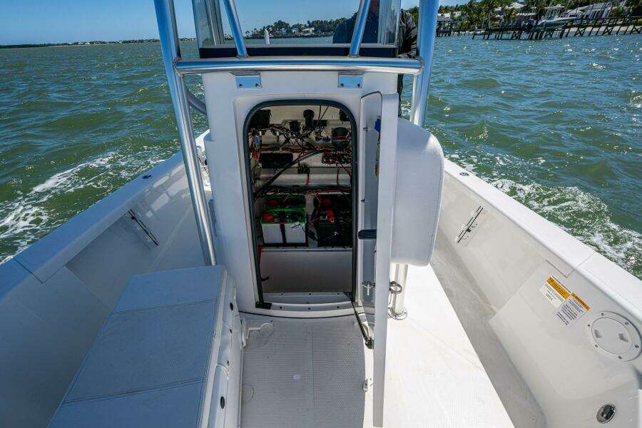 25ft BlackJack Yacht For Sale