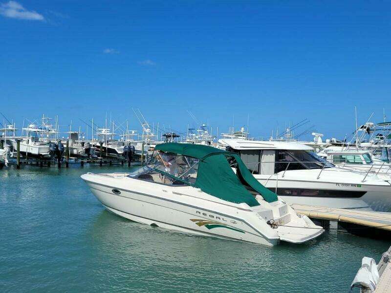 28ft Regal Yacht For Sale