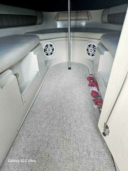 28ft Regal Yacht For Sale