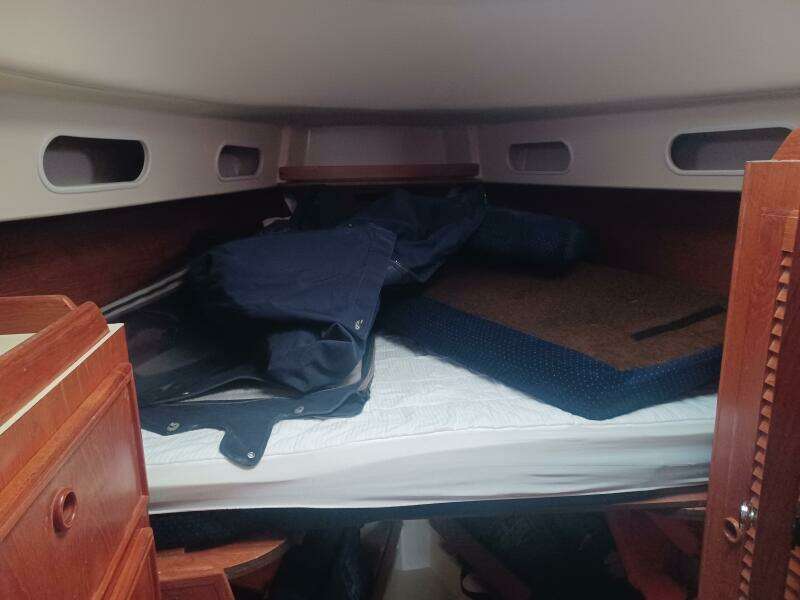 SCINTILLA 36ft Pearson Yacht For Sale