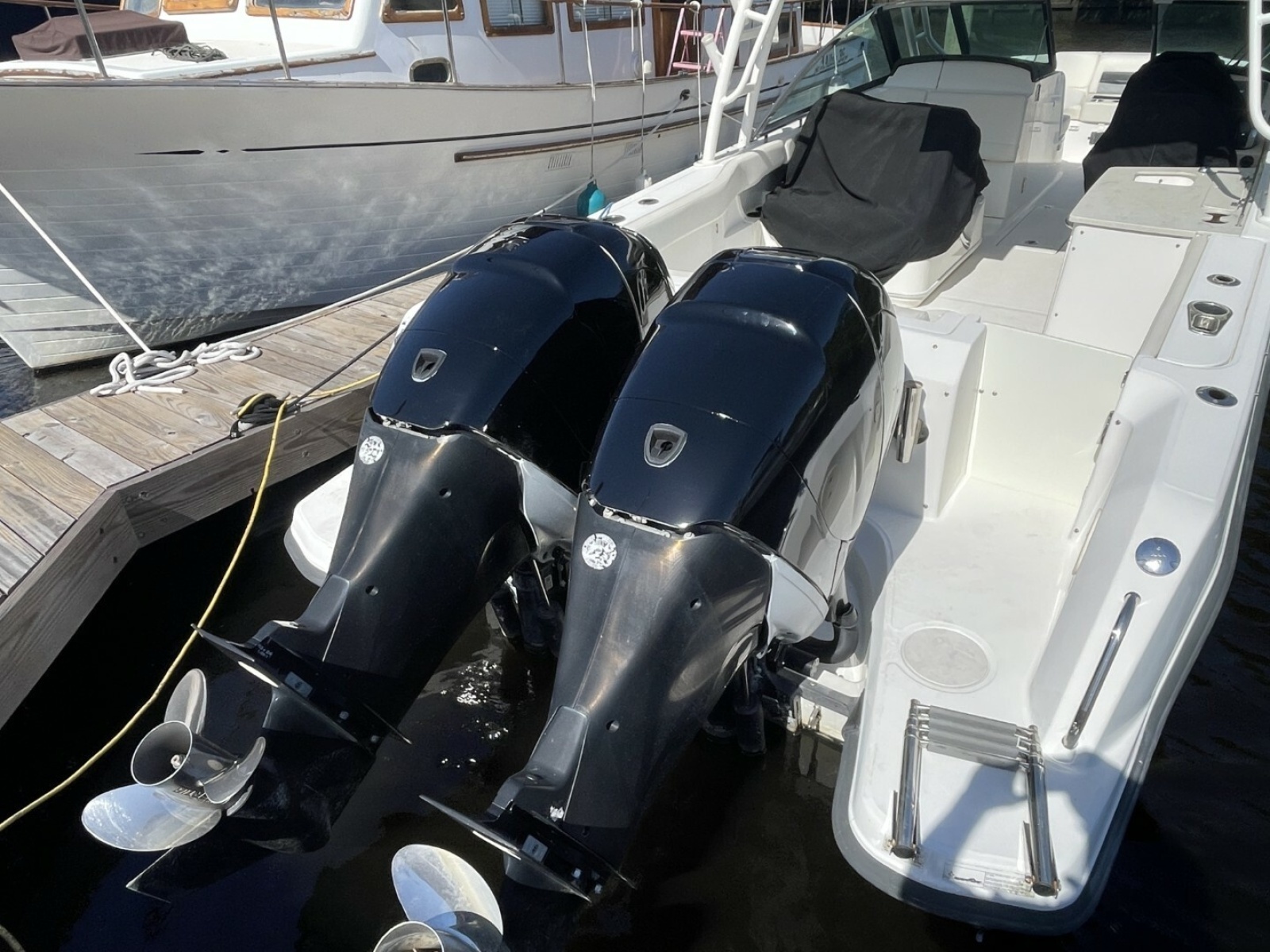 2016 Boston Whaler 270 Vantage