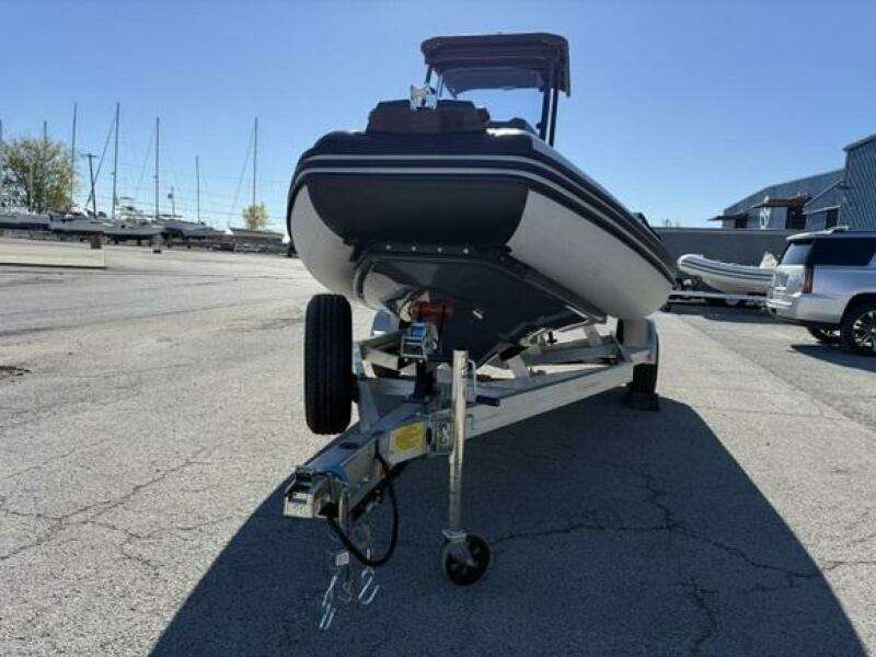 2023 Special Pricing 18ft Zodiac Yacht For Sale
