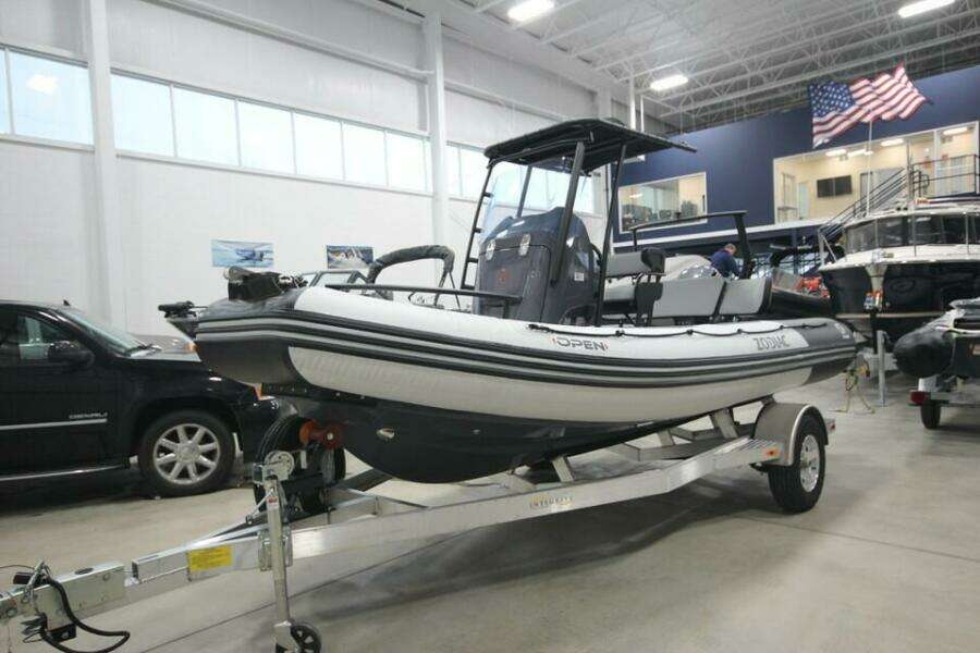 Spring Special Pricing 18ft Zodiac Yacht For Sale
