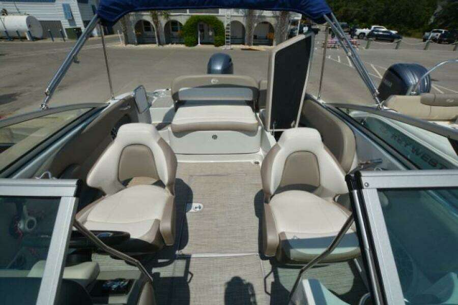 21ft Crownline Yacht For Sale