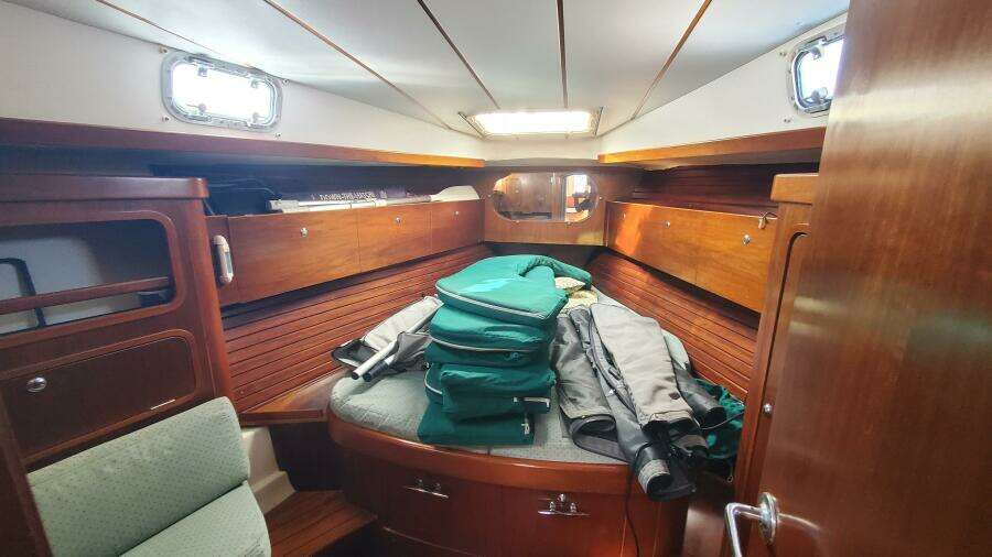 More 44ft Beneteau Yacht For Sale