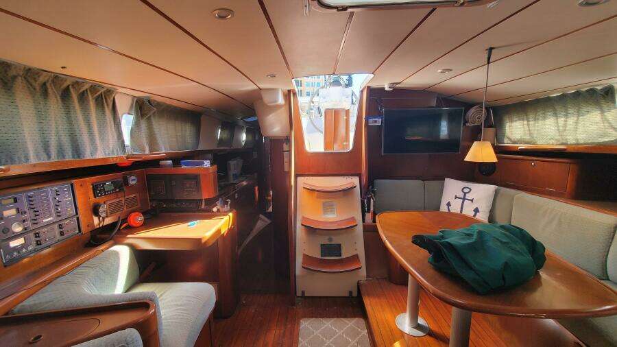 More 44ft Beneteau Yacht For Sale