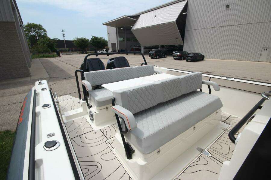 Summer Special Pricing 33ft Zodiac Yacht For Sale