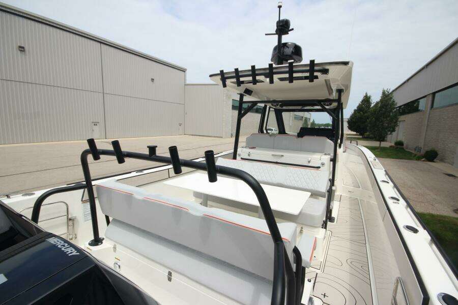 Summer Special Pricing 33ft Zodiac Yacht For Sale