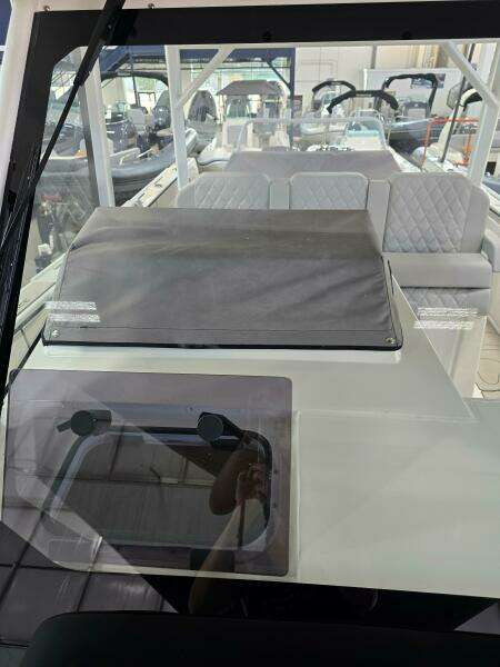Summer Special Pricing 33ft Zodiac Yacht For Sale