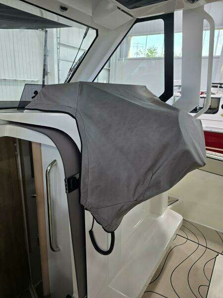 Summer Special Pricing 33ft Zodiac Yacht For Sale